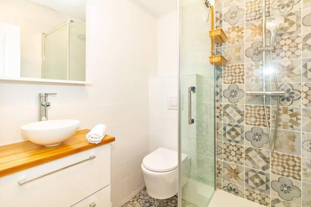 Oceanides - Studio Renove Avec Magnifique Vue Mer - Saint-Gilles-Les-Bains 외부 사진
